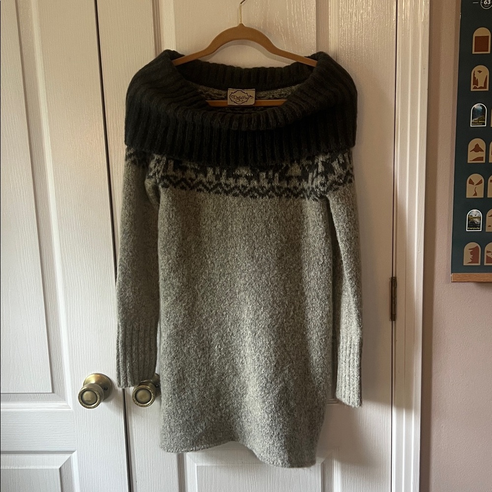 DeJaVu Wool Sweater
